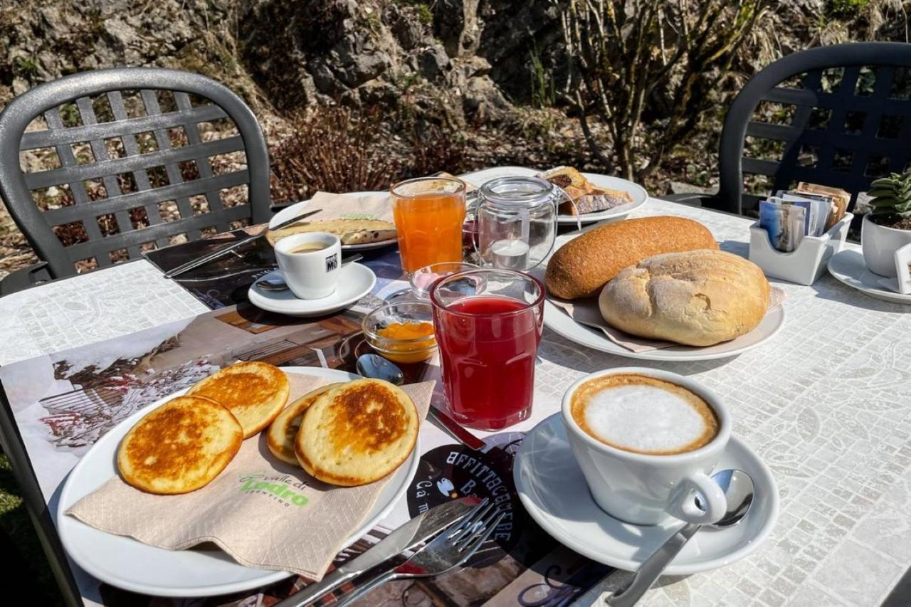 Room & Breakfast Ca Mea Dina ベッツェッカ エクステリア 写真